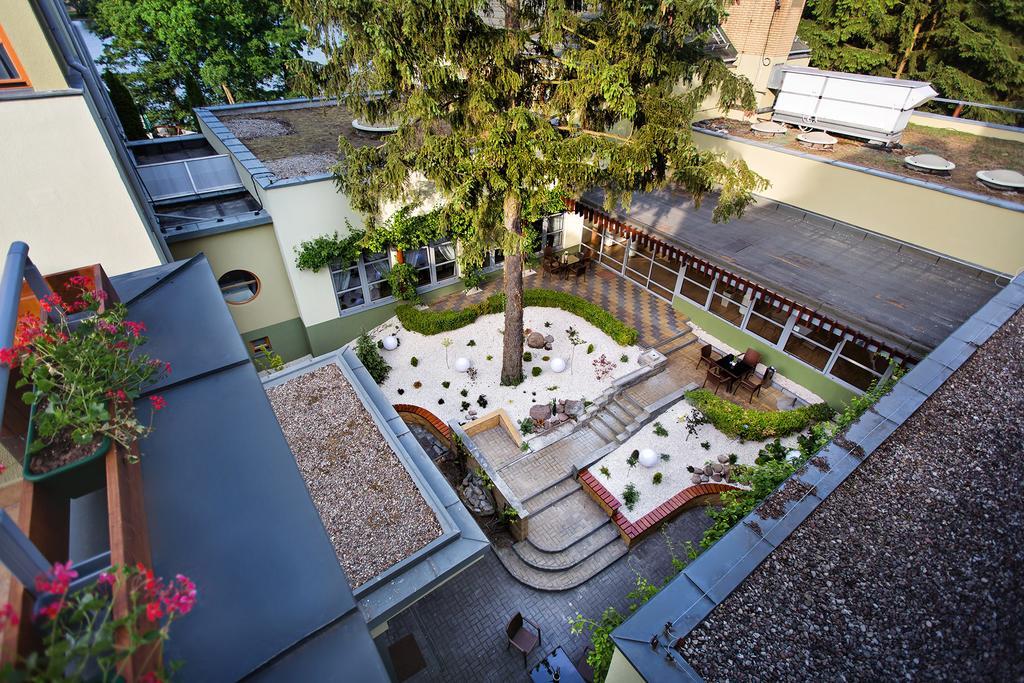 Hotel Debowa Gora Active & Spa Łąck Exterior foto
